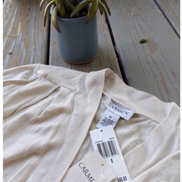 NWT Off White Shrug Cardigan Sweater - Picture 2 of 2